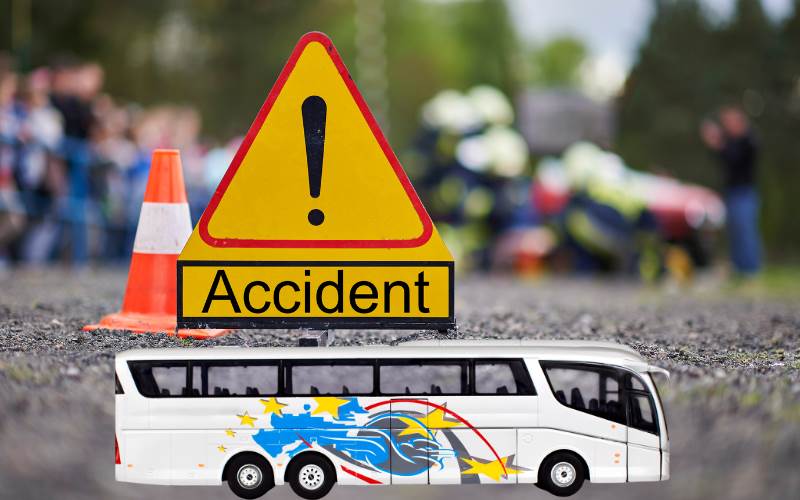  بس حادثہ میں 43 افراد ہلاک۔ حادثہ کی بڑی وجہ تیز رفتار